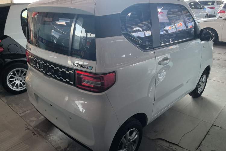 Used Wuling Hongguang MINIEV 2021 Macaron Fashion Edition Lithium-Ion Battery
