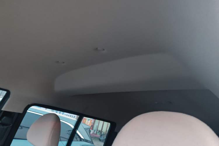 Used FORTHING Lingzhi 2023 M5L 1.6L Base Model 7 Seats