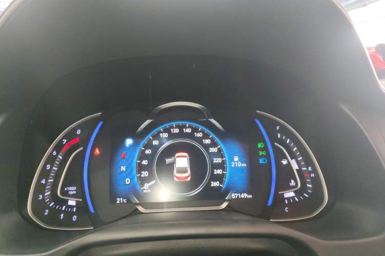 Used Hyundai Elantra 2019 1.4T Dual-Clutch Xuan Dong · Dynamic Model
