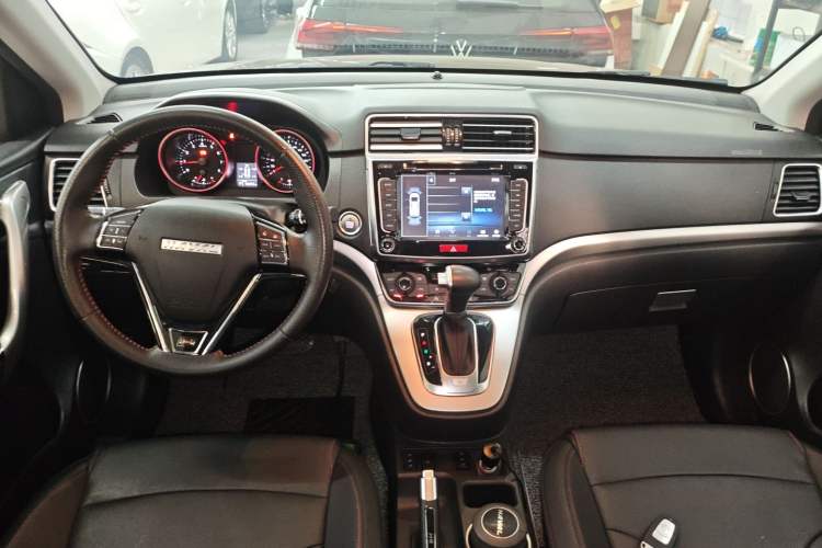 Used Haval H6 2017 Red-Label Sport Edition 1.5T Automatic Two-Wheel Drive Luxury Model