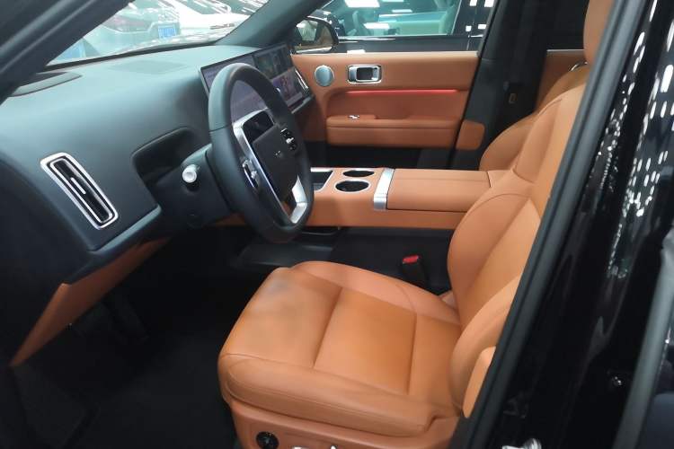 Used Li Auto L6 2024 PRO Model
