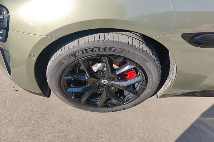 Used  SU7 2024 Rear-Drive Long-Range Intelligent Driving Version
