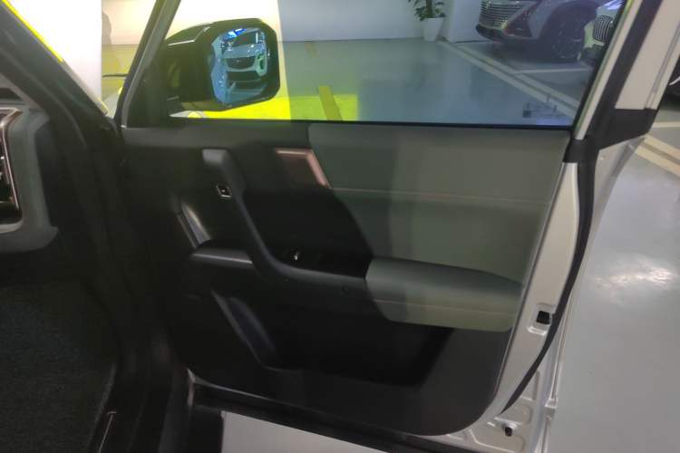 Used  03 2024 472km Four-Wheel Drive Long-Range Version
