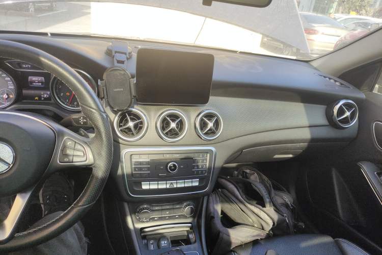 Used Mercedes-Benz GLA 2017 GLA 200 Sport Edition
