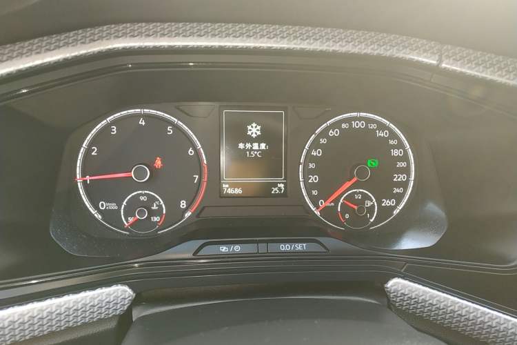 Used Volkswagen Tacqua 2020 1.5L Automatic Shang