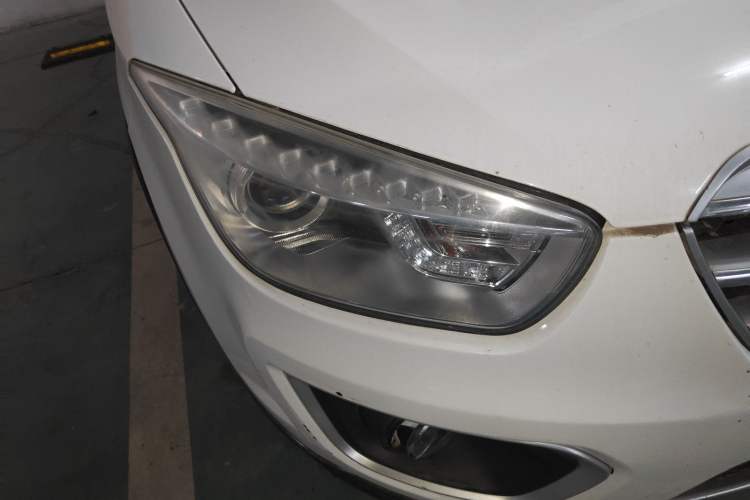 Used Bestune X80 2013 2.0L Automatic Luxury Version