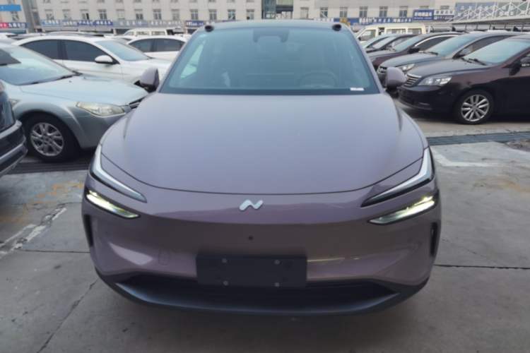 Used ONVO L60 2024 60 kWh Rear-Drive Version