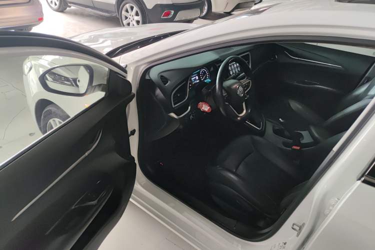 Used Buick GT 2019 18T Automatic Connected Elite Model China VI Standard