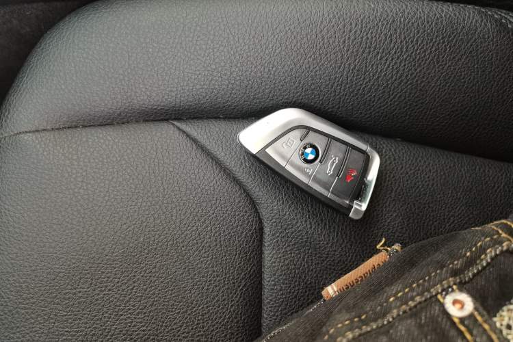 Used BMW 3 Series 2017 320Li Fashion Model
