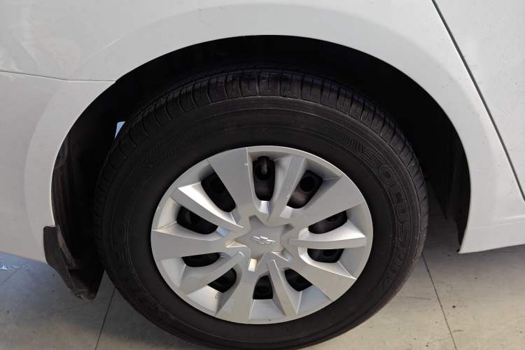 Used Chevrolet Cruze 2015 1.5L Classic SL MT
