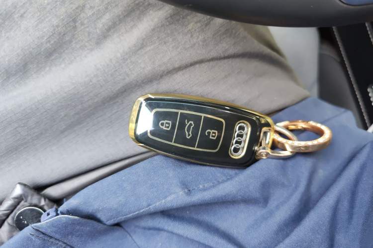 TDK.VehicleDetails.img