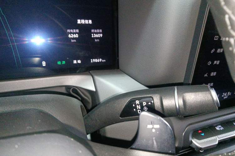 Used Tank 300 New Energy 2025 Hi4-T