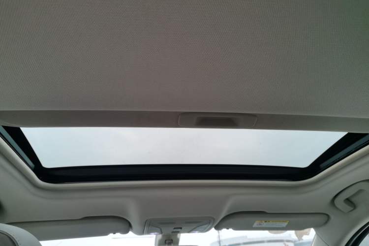 Used Hongqi H5 2018 30TD Smart Connect Dynamic Edition