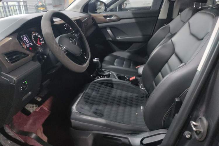 Used Volkswagen Tharu 2020 280TSI Two-Wheel Drive Luxury Edition China VI Standard
