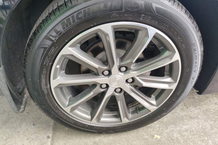 Used Buick LaCrosse 2019 28T Luxury Model
