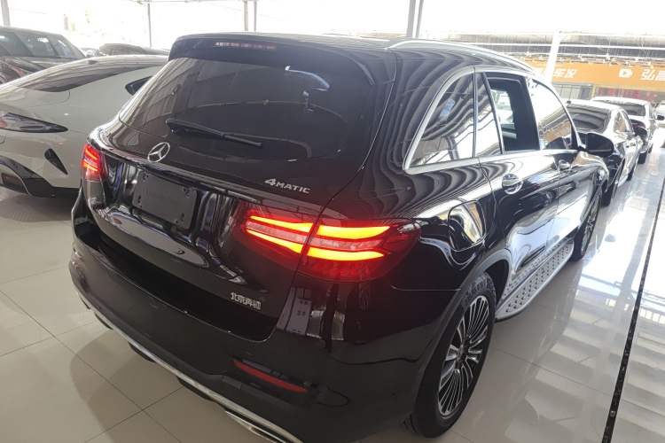 Used Mercedes-Benz GLC 2018 Facelifted GLC 260 4MATIC Dynamic Edition
