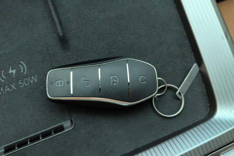 Used BYD Han L 2025 DM-p Four-Wheel-Drive LiDAR Flagship Model
