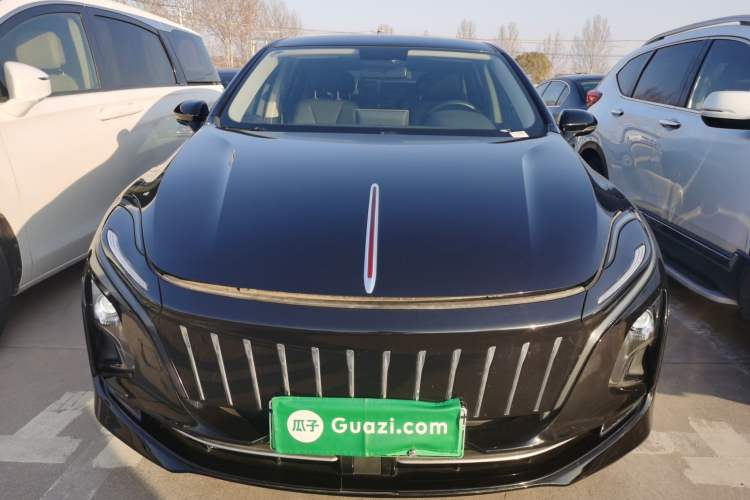 Used Hongqi E-QM5 2022 431 km Charge & Enjoy Edition