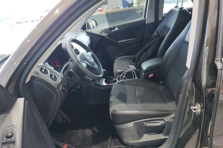 Used Volkswagen Tiguan 2016 280TSI Automatic Two-Wheel-Drive Silk Road Style Edition
