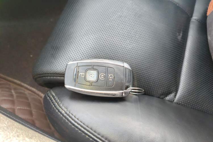 Used Lincoln Continental 2017 2.0T Two-Wheel-Drive Luxury Edition
