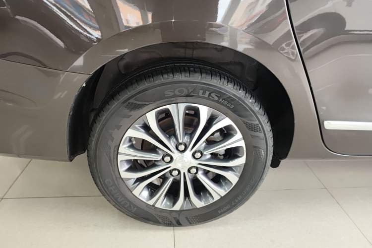 Used Buick GL8 2020 Land Business Class 652T Luxury Model
