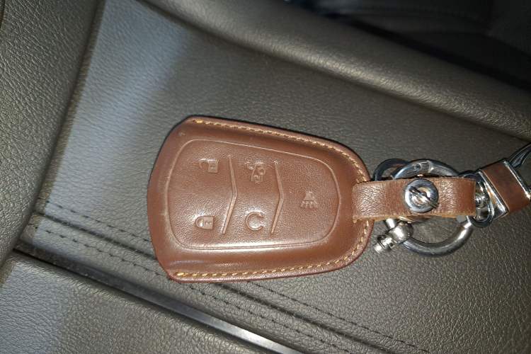 Used Cadillac XT5 2018 25T Luxury Model