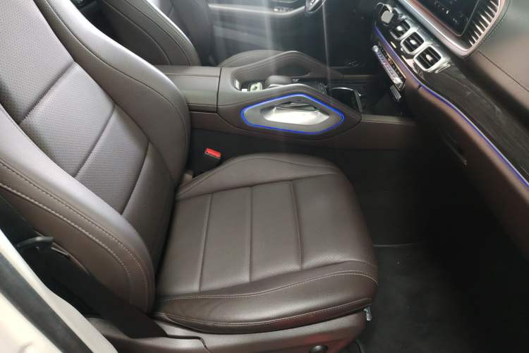 Used Mercedes-Benz GLE 2022 GLE 350 4MATIC Stylish Model
