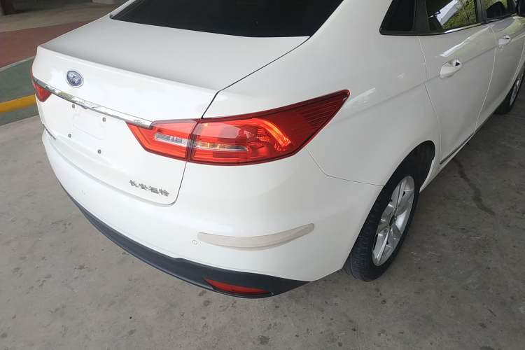 Used Ford Escort 2019 Revised Version 1.5L Automatic Enjoyment Type China VI Standard
