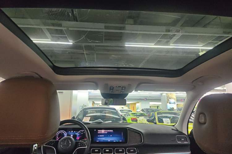 Used Mercedes-Benz GLE 2024 GLE 450 4MATIC Luxury Model
