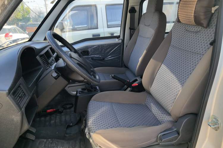 Used Wuling Zhiguang 2020 1.2L Practical Model China VI LSI