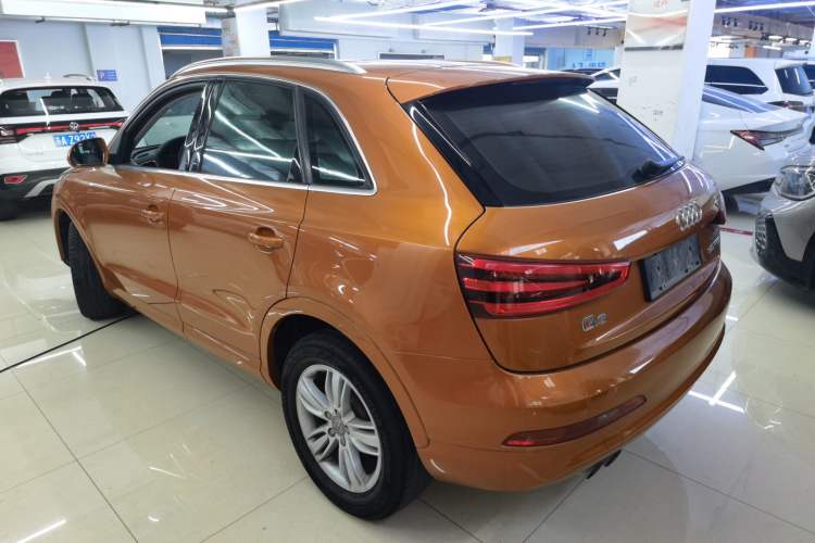 Used Audi Q3 2015 30 TFSI Comfort Model
