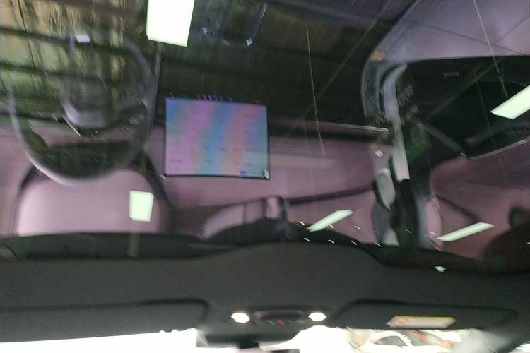 Used  SU7 2024 Rear-Drive Long-Range Intelligent Driving Version
