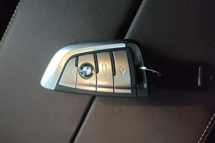 Used BMW 5 Series 2022 Restyled 530Li Leading Edition M Sport Package