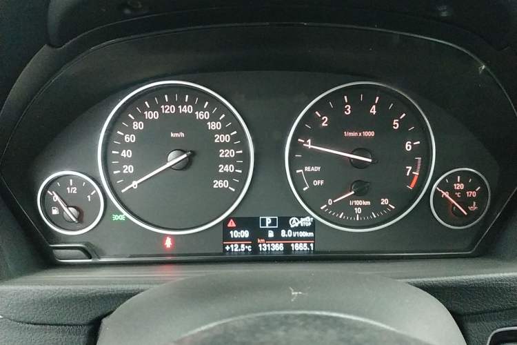 Used BMW 3 Series 2017 318i Fashion Model
