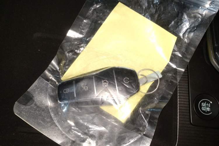 Used BYD Song L DM-i 2025 Intelligent Driving Version 160 km Beyond-Range Type
