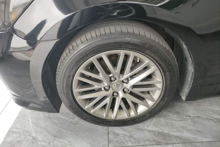 Used Toyota Crown 2017 2.0T Sport Edition
