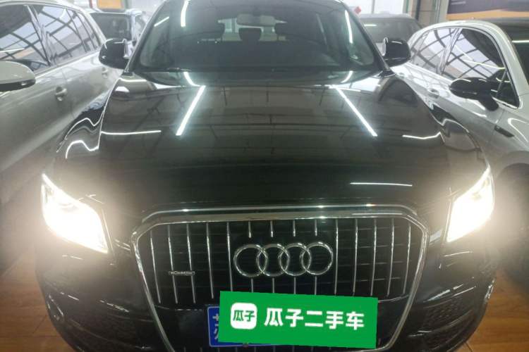 Used Audi Q5 2017 Plus 40 TFSI Ambition Model
