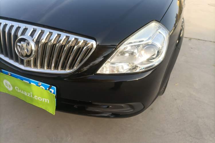 Used Buick Excelle 2015 1.5L Automatic Classic Model
