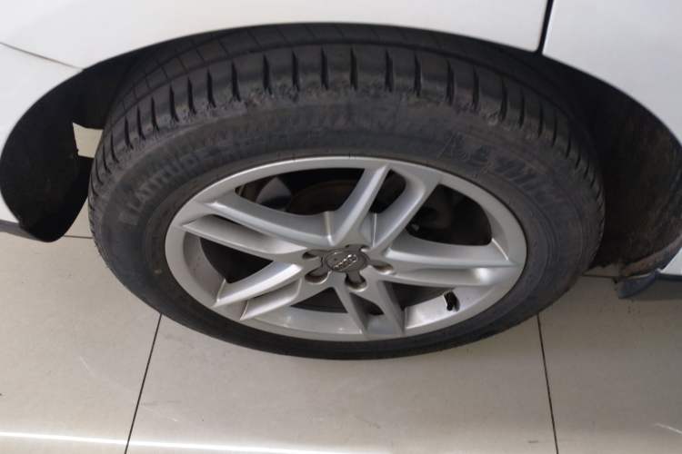 Used Audi Q5 2016 40 TFSI Comfort Model
