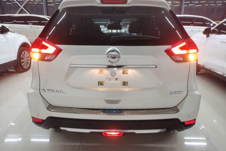 Used Nissan X-Trail 2021 2.0L CVT 2WD XL Premium Commemorative Edition
