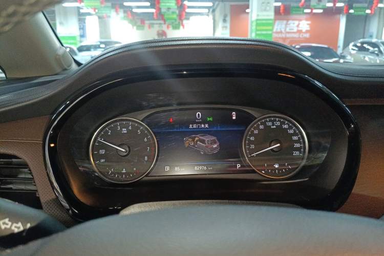 Used Buick GL8 2021 Land Cruiser Executive Class 652T Smart Luxury Model