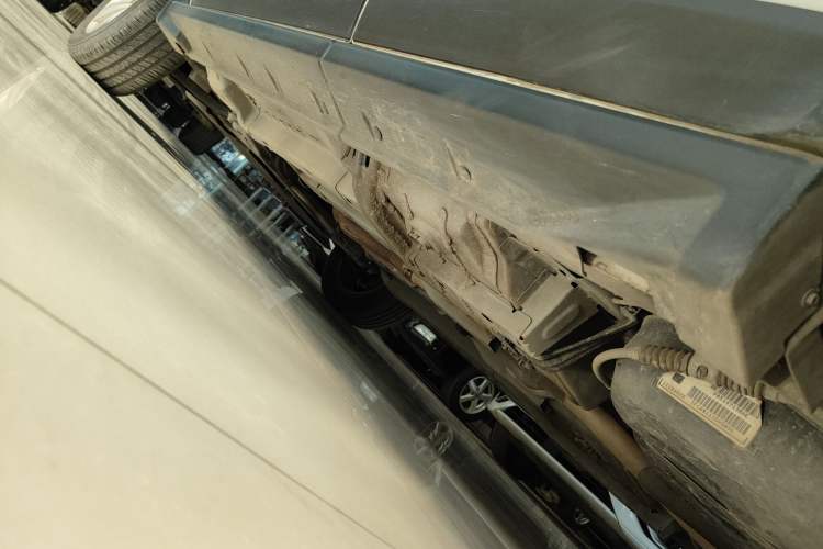 Used  Compass 2015 2.0L two-wheel drive sport version