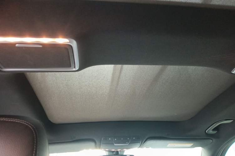 Used Mercedes-Benz GLC 2020 Facelift GLC 260 L 4MATIC Luxury Edition