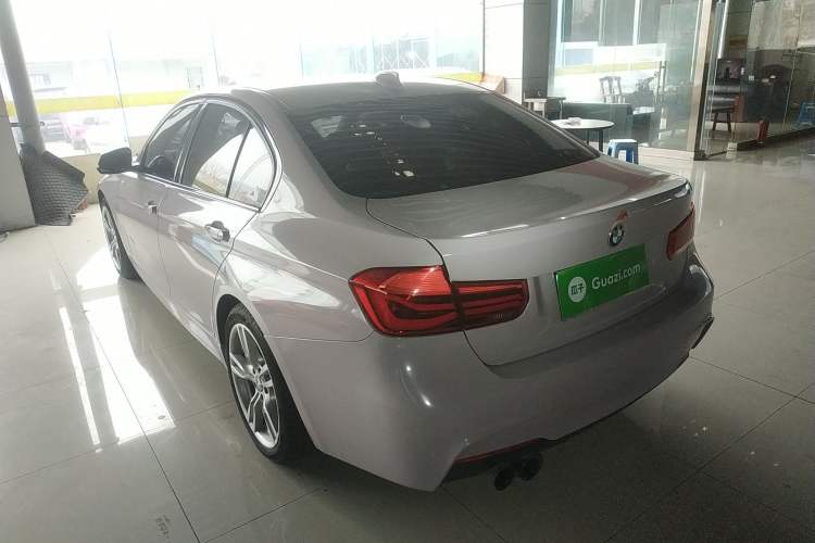 Used BMW 3 Series 2019 320i M Sport Package
