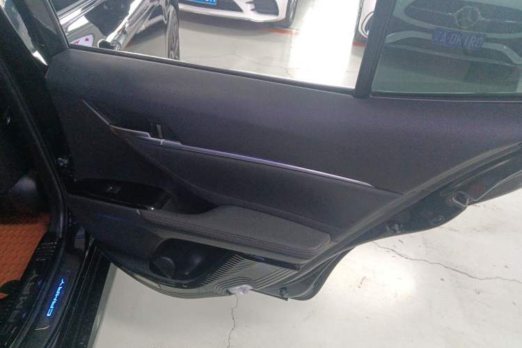 Used Toyota Camry 2021 2.5G Luxury Edition
