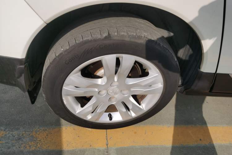 Used Peugeot 3008 2016 1.6THP Automatic Classic Edition
