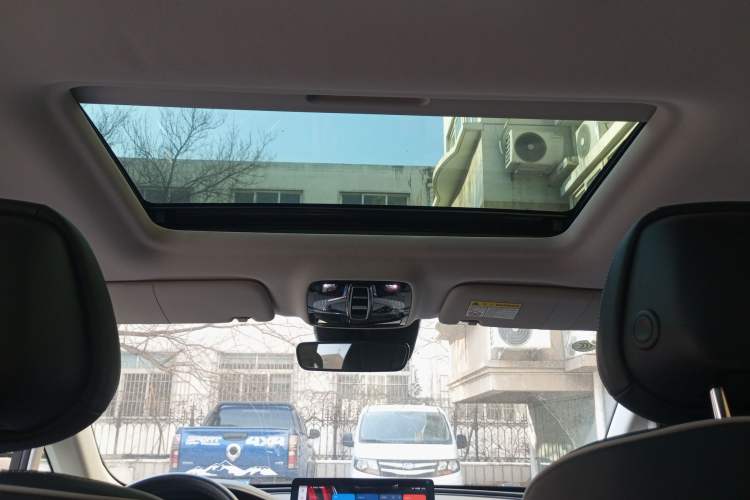 Used Roewe iMAX8 2021 400TGI Supreme Series Prestige Edition