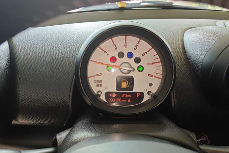 Used  Countryman 2014 1.6L COOPER Fun
