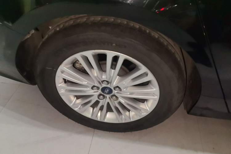 Used Ford Taurus 2017 Facelifted EcoBoost 245 Fashion Edition