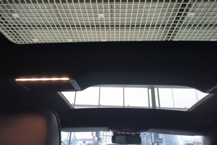 Used Mercedes-Benz GLC 2020 GLC 300 L 4MATIC Dynamic Edition
